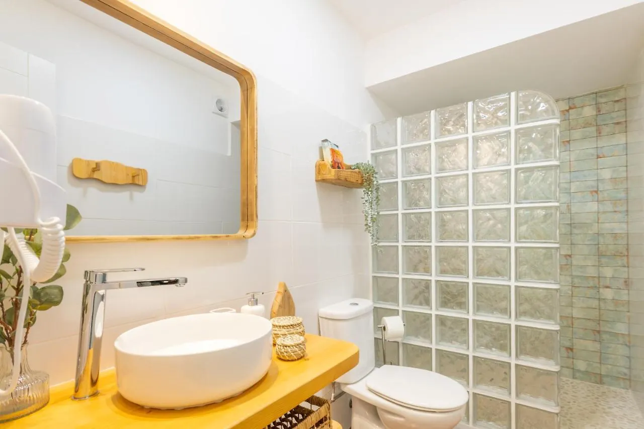 Alma Houses Malaga Apartment